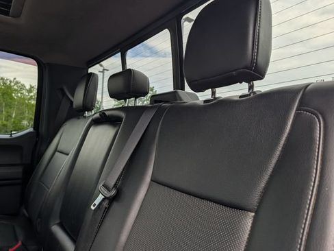 Used 2019 Ford F250 Lariat w/ Lariat Ultimate Package AWD/4WD image 19