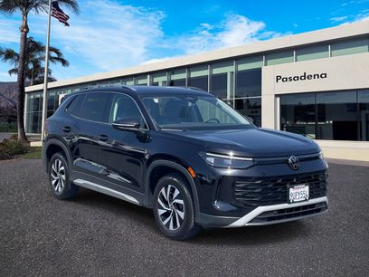 Certified 2025 Volkswagen Tiguan S