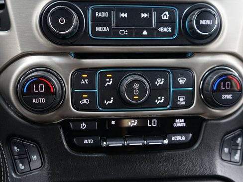 Used 2019 GMC Yukon Denali w/ Denali Ultimate Package image 19