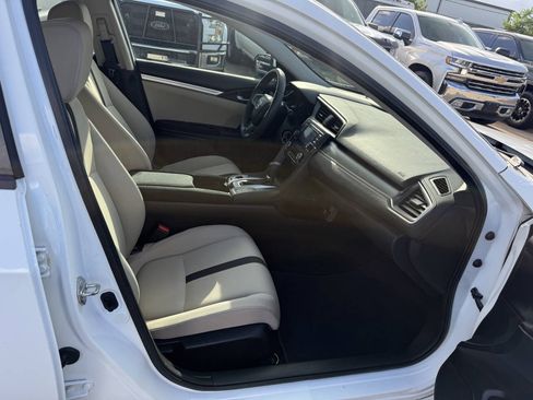 Used 2018 Honda Civic LX image 10