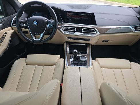 Used 2022 BMW X5 xDrive40i w/ Premium Package AWD/4WD image 23