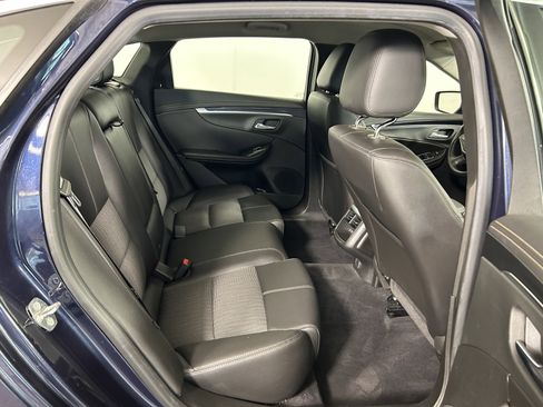 Used 2018 Chevrolet Impala LT image 26