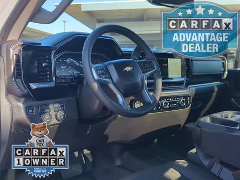 Used 2025 Chevrolet Silverado 2500 LT w/ Convenience Package image 5