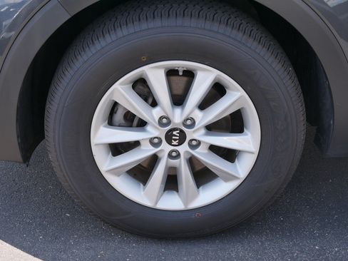Used 2020 Kia Sorento LX w/ LX I4 Convenience Package AWD/4WD image 15