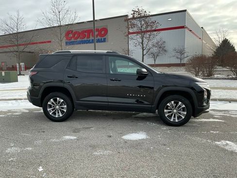 Used 2025 Chevrolet Equinox LT w/ Convenience Package II image 8