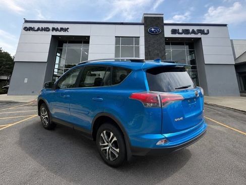 Used 2017 Toyota RAV4 LE w/ All Weather Liner Package AWD/4WD image 7