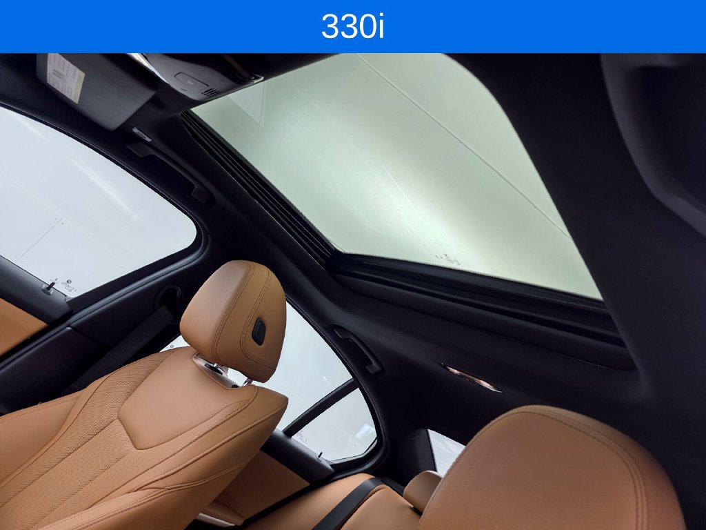 Used 2024 BMW 330i Sedan w/ Convenience Package RWD image 12