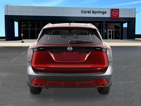 New 2026 Nissan Kicks SR FWD image 4