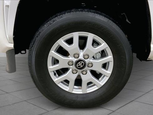 Used 2024 Toyota Tacoma SR5 image 10