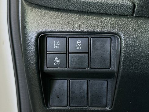 Used 2019 Honda CR-V EX image 17