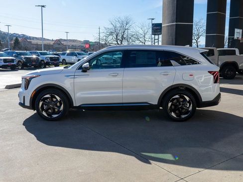 New 2026 Kia Sorento EX w/ EX Premium Package AWD/4WD image 4