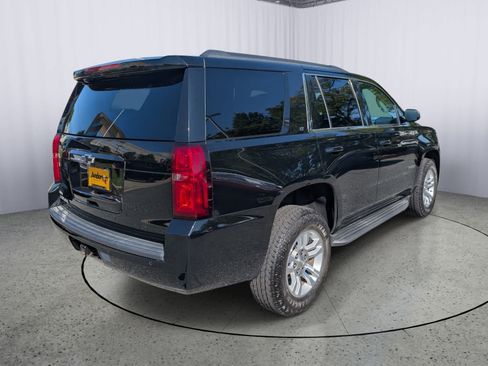 Used 2017 Chevrolet Tahoe LT AWD/4WD image 3