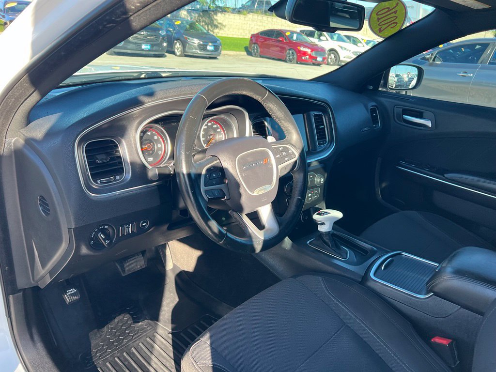 Used 2016 Dodge Charger R/T RWD image 17