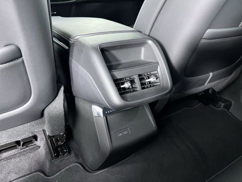 Used 2026 Cadillac Lyriq Sport image 22