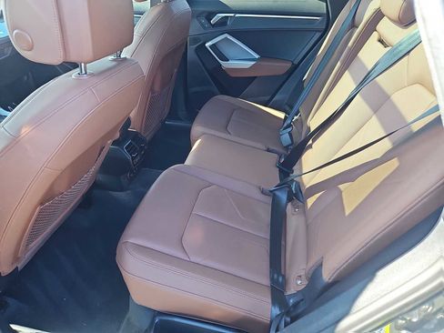 Used 2022 Audi Q3 2.0T Premium image 32