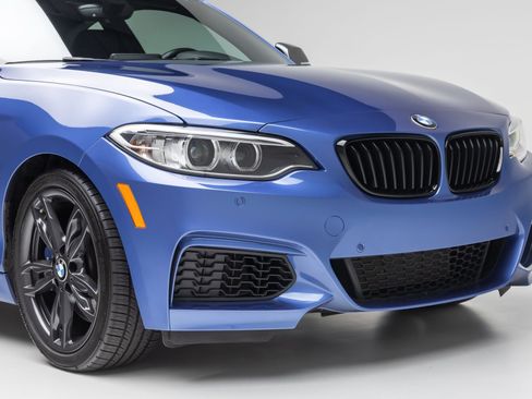 Used 2017 BMW M240i Coupe RWD image 30