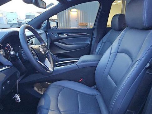 Used 2024 Buick Enclave Essence w/ Experience Buick Package image 7