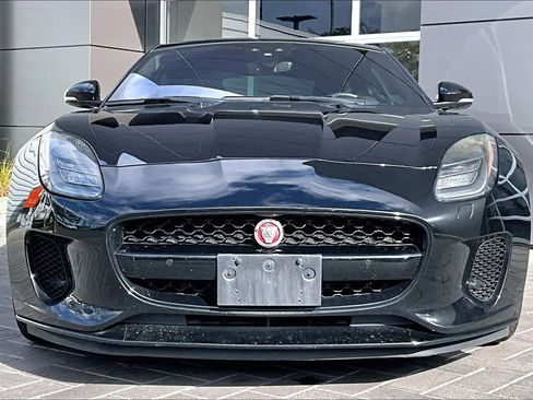 Used 2020 Jaguar F-TYPE P300 image 2