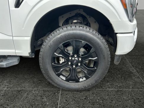 Used 2023 Ford F150 Lariat w/ Equipment Group 502A High image 9