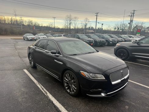 Used 2017 Lincoln Continental Reserve w/ Climate Package image 8