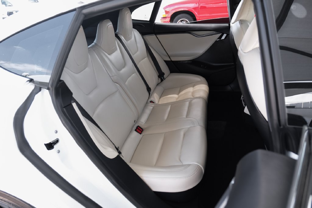 Used 2020 Tesla Model S Long Range Plus AWD/4WD image 40