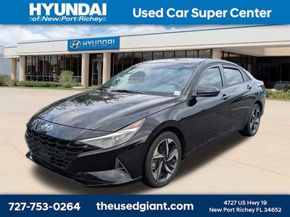 Certified 2023 Hyundai Elantra SEL w/ Convenience Package