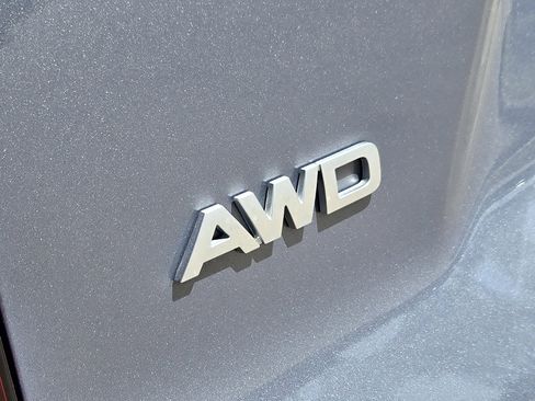 Certified 2022 Kia Sorento SX image 16