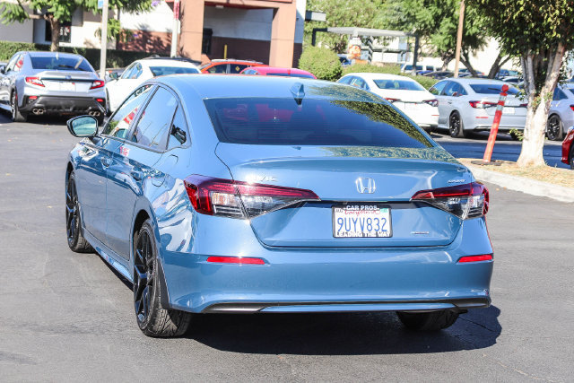 Used 2025 Honda Civic Sport image 11