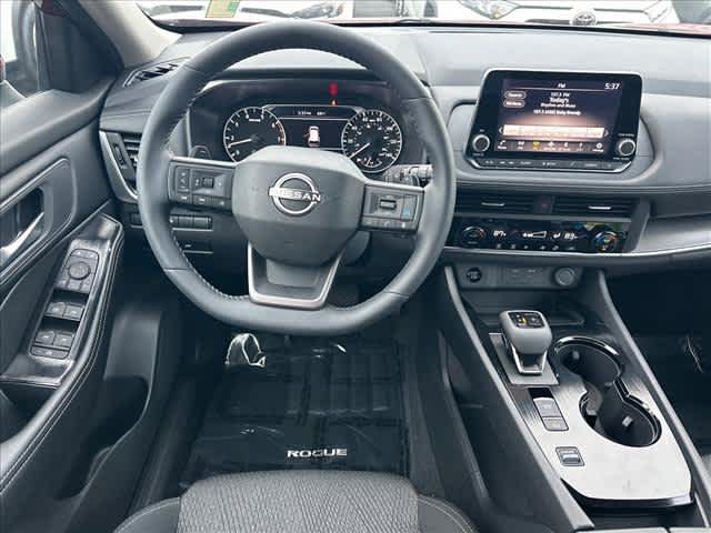 Used 2026 Nissan Rogue SV FWD image 10