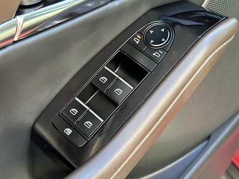 Certified 2025 MAZDA CX-30 AWD 2.5 S w/ Premium Package image 17