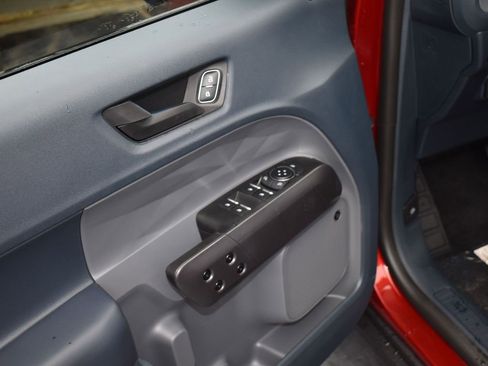 New 2025 Ford Maverick Lariat w/ Black Appearance Package image 23