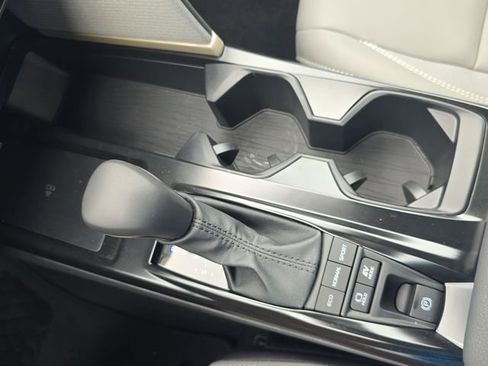 Used 2026 Toyota Camry SE w/ Convenience Package image 24