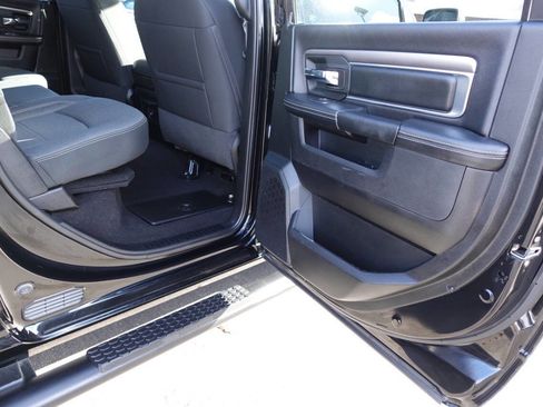 Used 2021 RAM 1500 Classic Warlock image 27