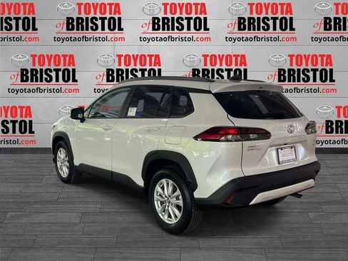 New 2026 Toyota Corolla Cross LE AWD/4WD image 6