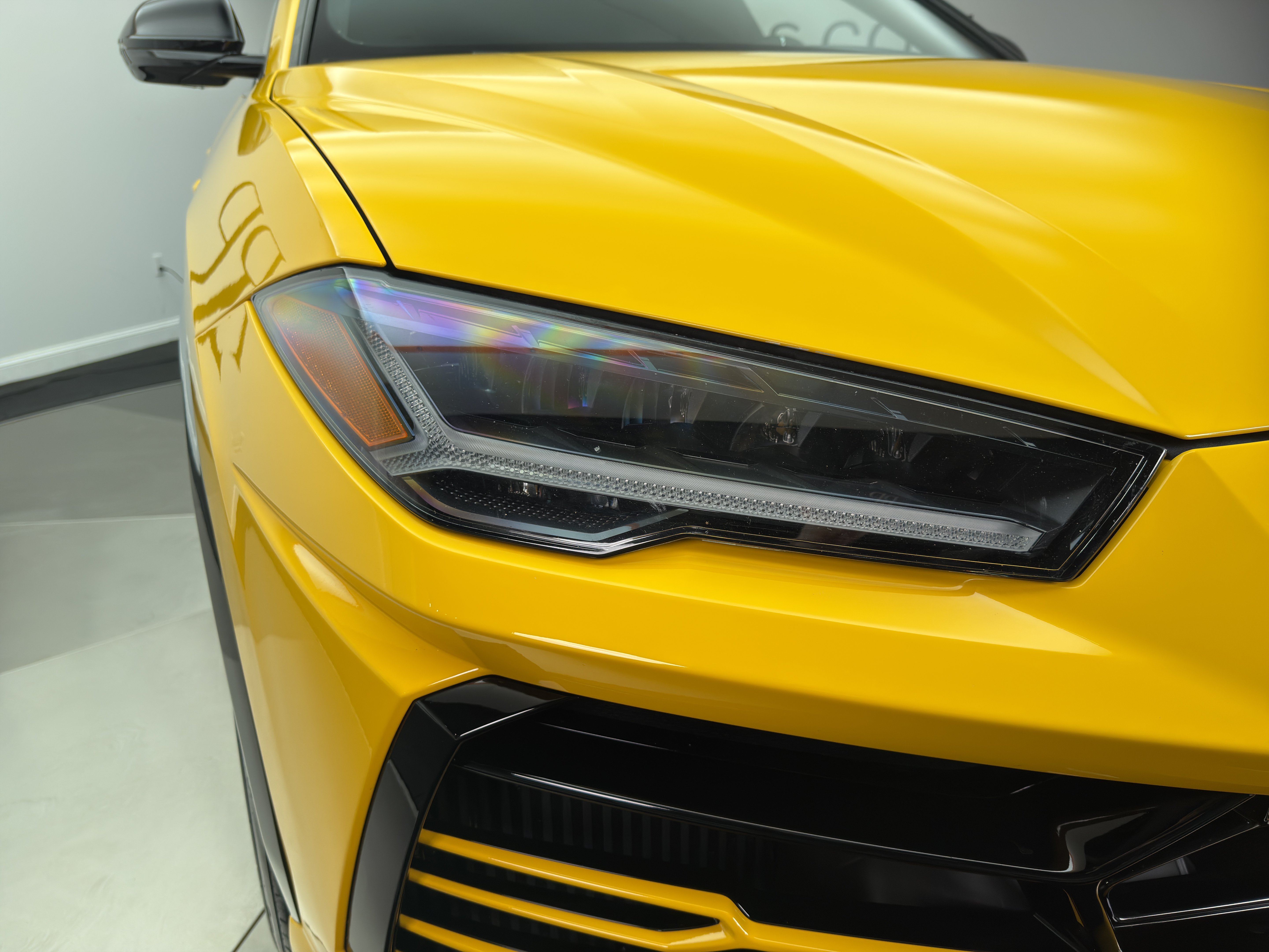 Used 2021 Lamborghini Urus AWD/4WD image 10