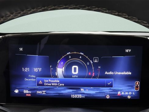 Used 2024 Chevrolet Traverse LT w/ LPO, Floor Liner Package image 11