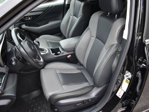 Used 2020 Subaru Outback Onyx Edition XT AWD/4WD image 21