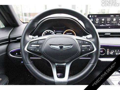 Used 2025 Genesis GV70 2.5T Sport Prestige w/ Sport Prestige Package image 17