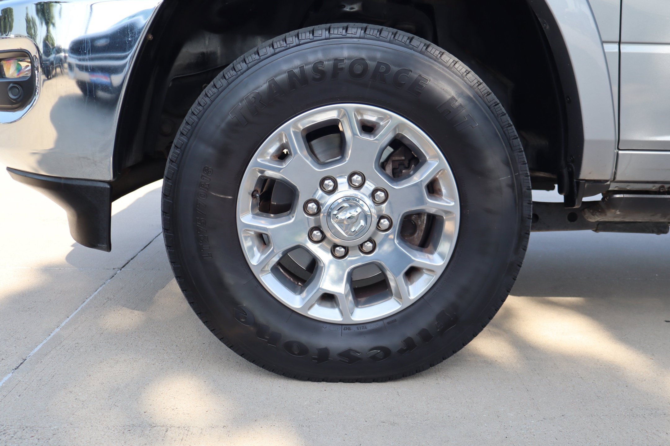 Used 2022 RAM 3500 Laramie AWD/4WD image 11