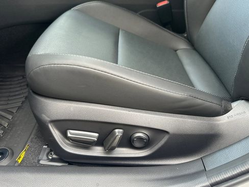 Used 2026 Toyota Prius XLE image 12