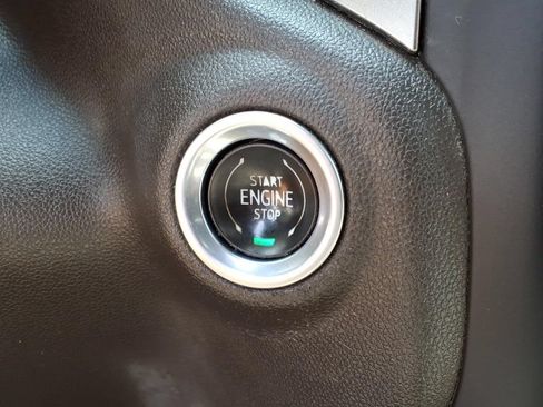 Used 2020 Chevrolet Silverado 1500 LT w/ Texas Edition AWD/4WD image 12