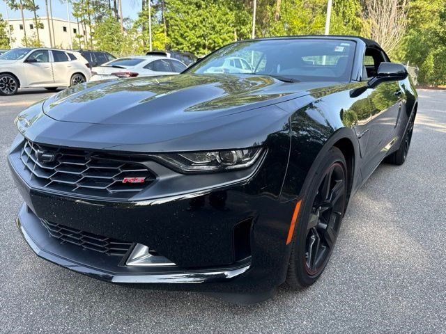 Used 2023 Chevrolet Camaro LT w/ RS Package RWD image 9