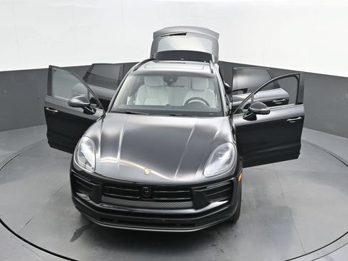 New 2026 Porsche Macan AWD/4WD image 43