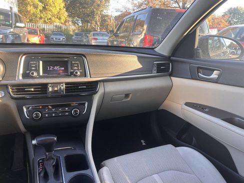 Used 2016 Kia Optima LX image 7