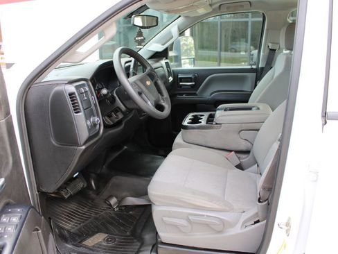 Used 2017 Chevrolet Silverado 2500 W/T image 7