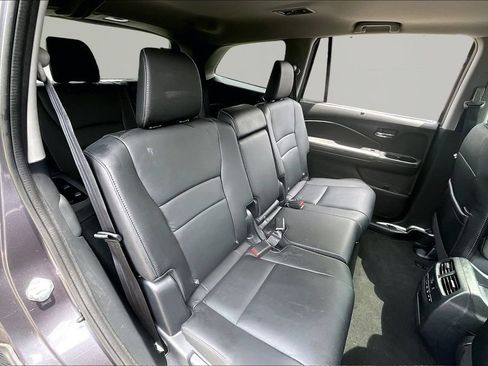 Used 2021 Honda Pilot EX-L image 19
