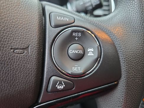 Used 2022 Honda HR-V EX image 17