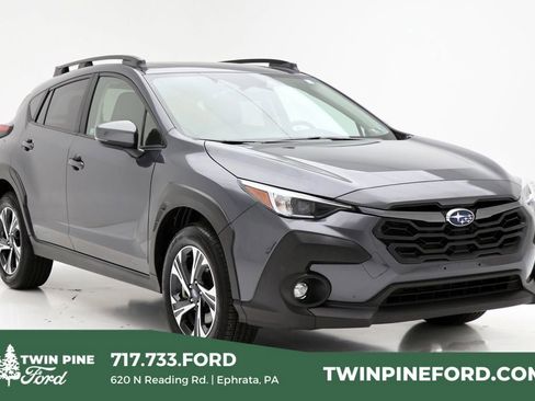 Used 2024 Subaru Crosstrek 2.0i Premium image 1
