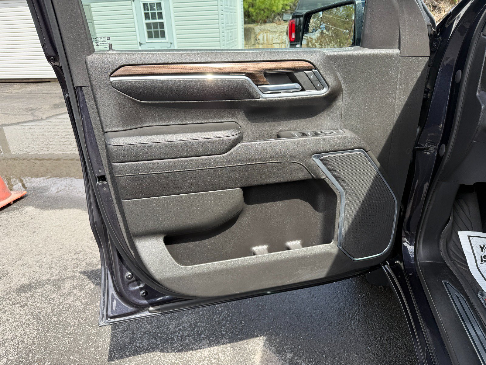 Certified 2023 Chevrolet Silverado 1500 RST AWD/4WD image 15