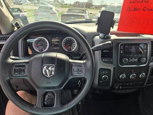 Used 2015 RAM 1500 ST w/ SXT Appearance Group AWD/4WD image 24